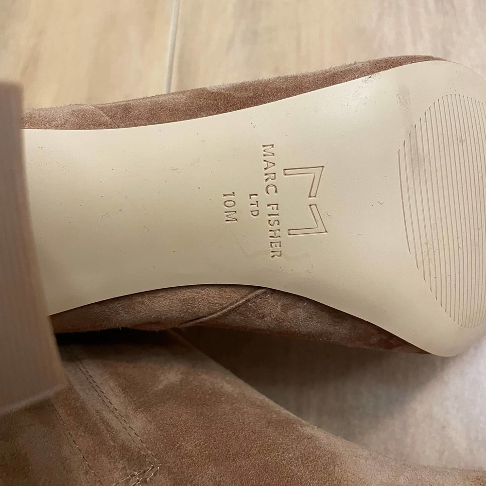 Nwot Marc Fisher Ltd Ulani Point Toe Leather Chun… - image 7